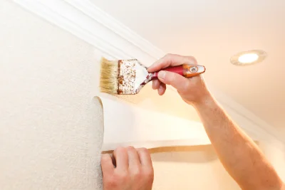 Pose de papier peint à Pernant — revêtements muraux et toiles de verre